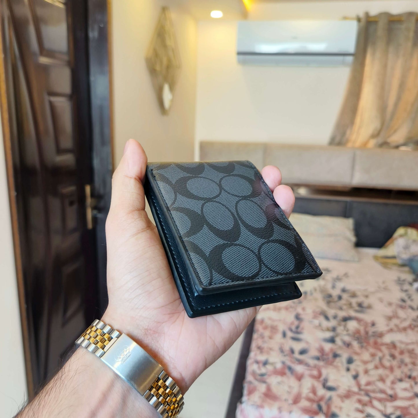 Limited Edition Leather Wallet (10 Pockets)