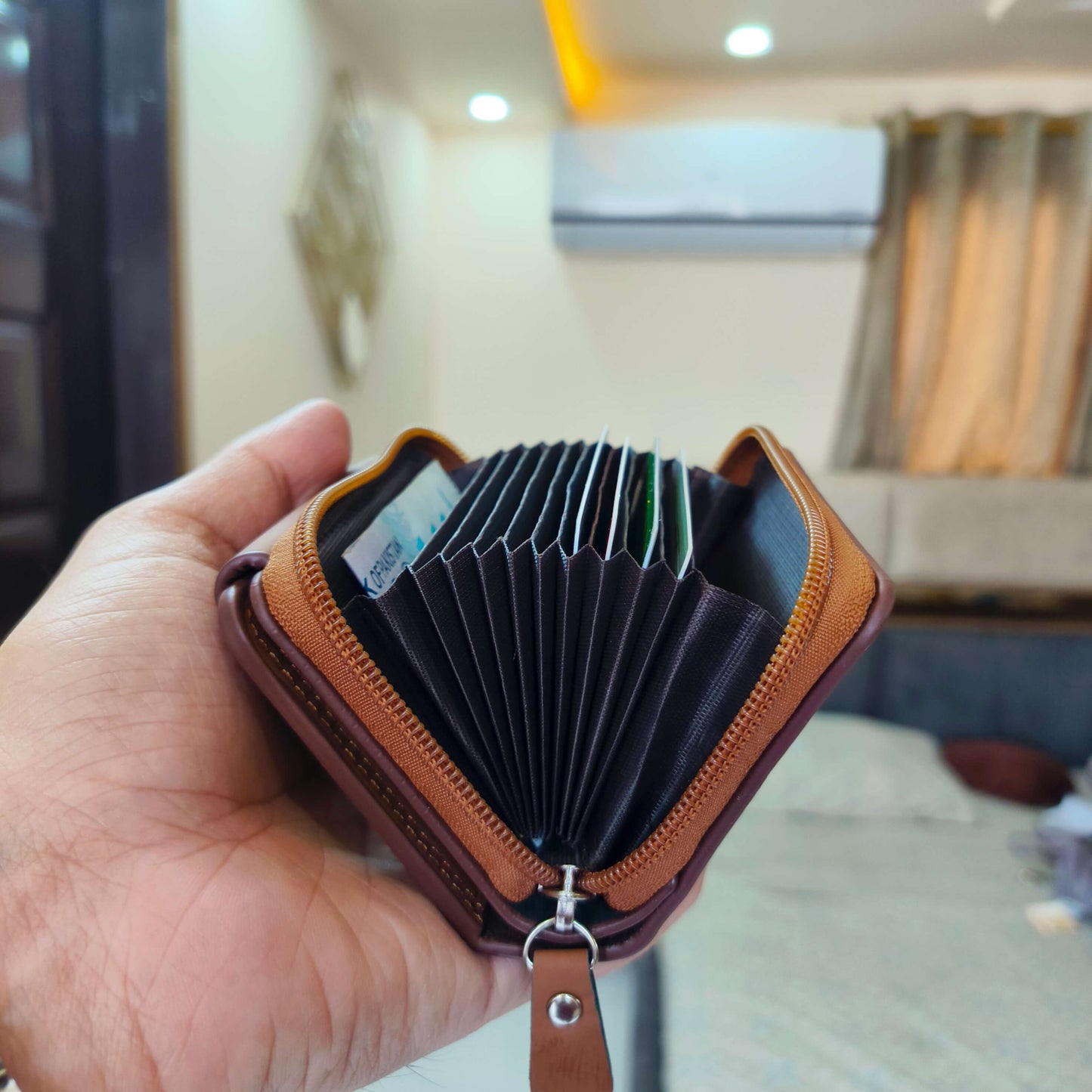 Pocket Size - Leather Wallet (20 Pockets)