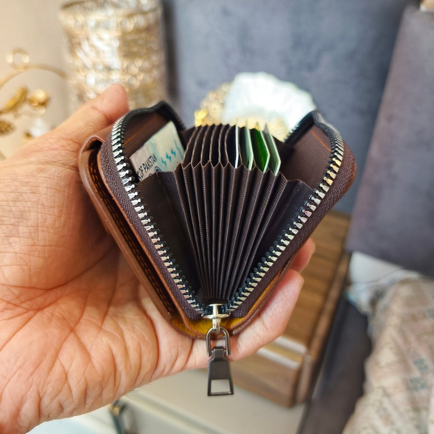 Pocket Size - Leather Wallet (20 Pockets)