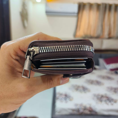 Pocket Size - Leather Wallet (20 Pockets)